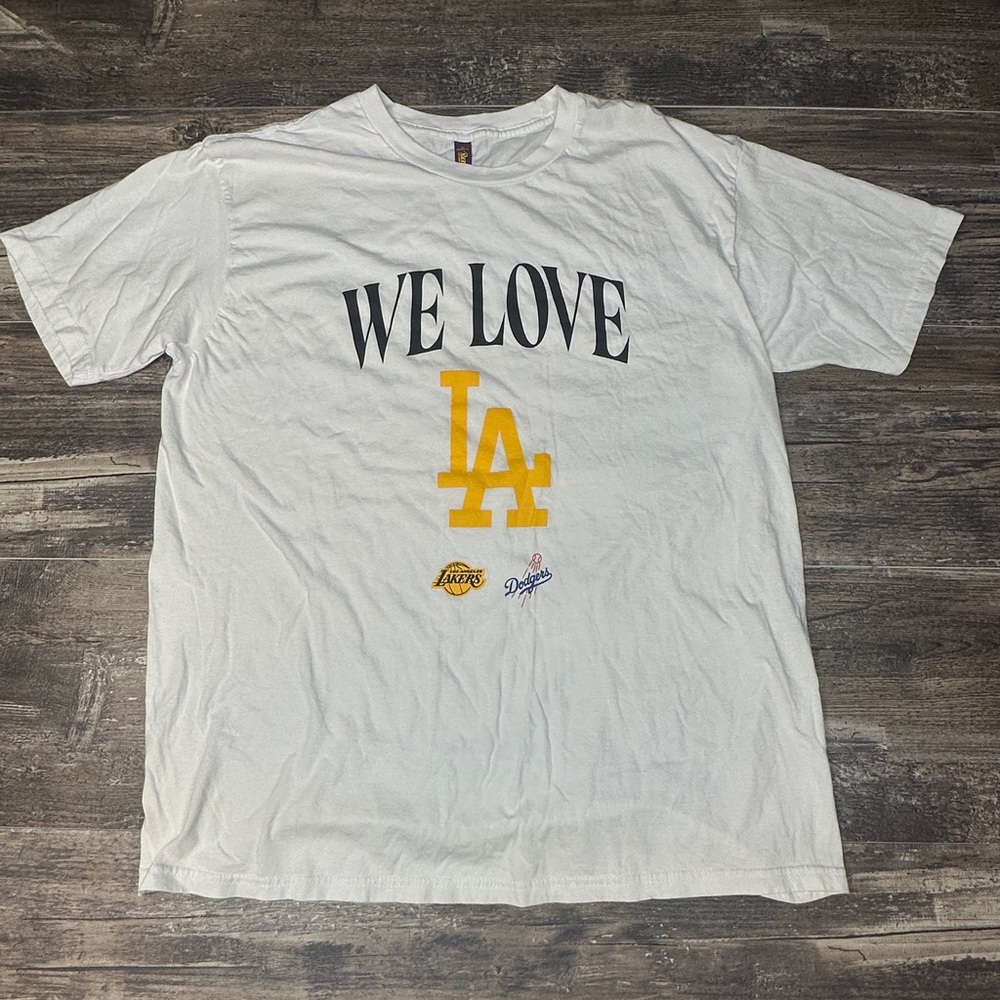 Los Angeles Lakers Dodgers T-shirt - We Love LA Graphic Tee - XL -GUC